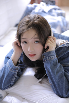 公与媳厨房在线播放